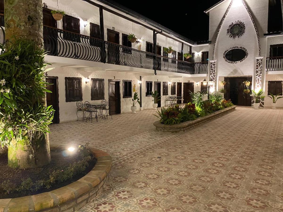 Casa Hotel Las Orquideas Circasia Exteriér fotografie