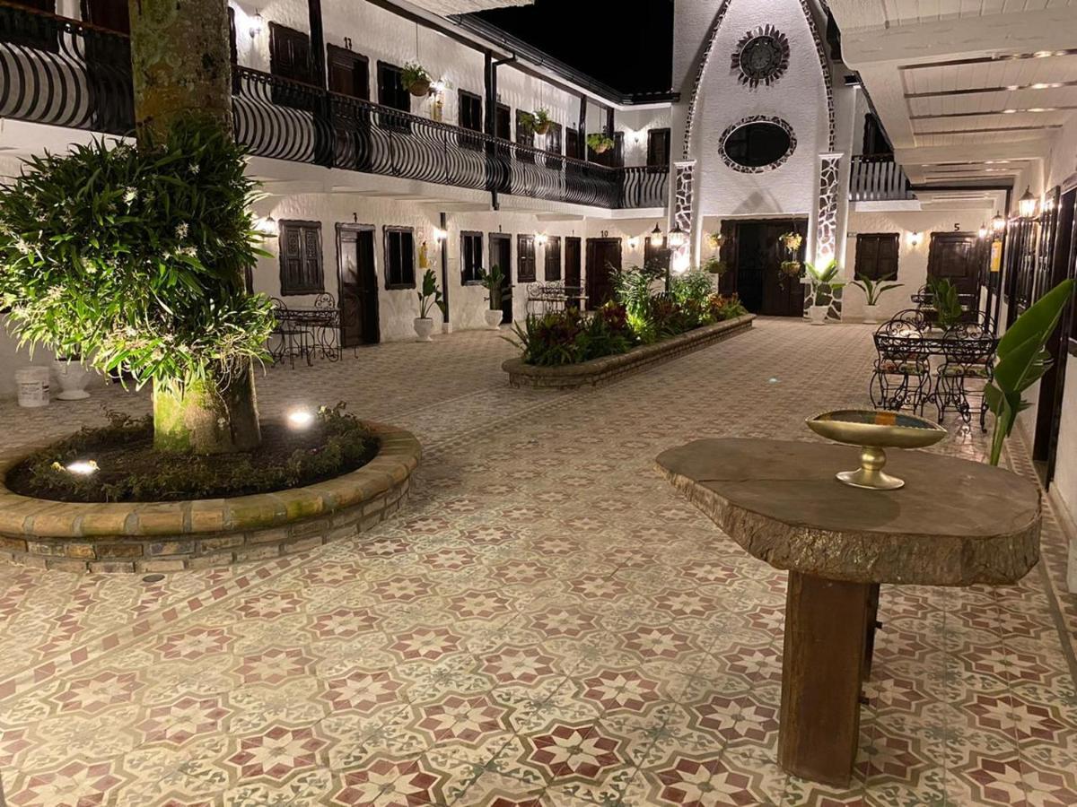 Casa Hotel Las Orquideas Circasia Exteriér fotografie