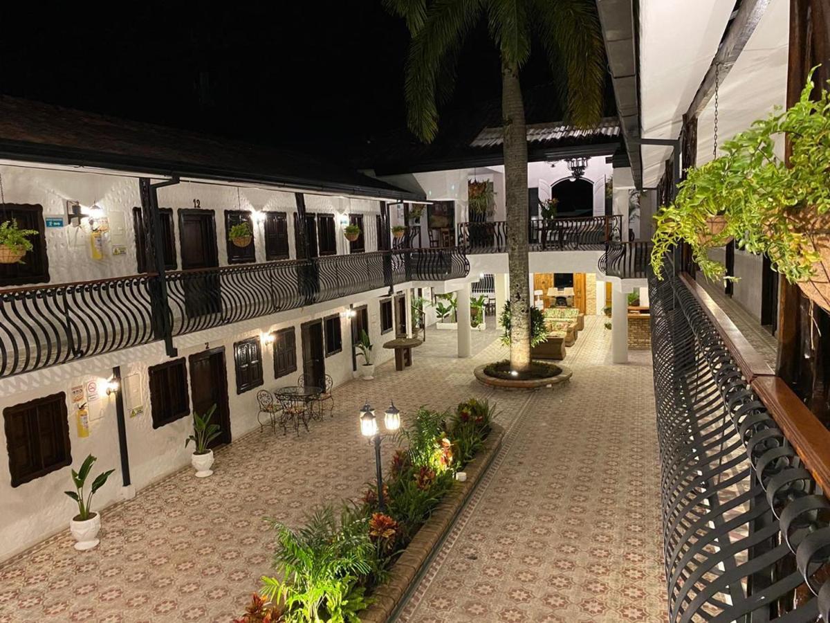 Casa Hotel Las Orquideas Circasia Exteriér fotografie