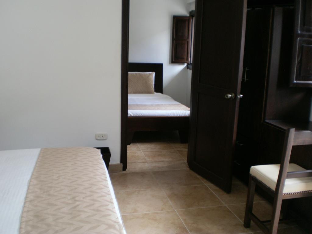 Casa Hotel Las Orquideas Circasia Pokoj fotografie